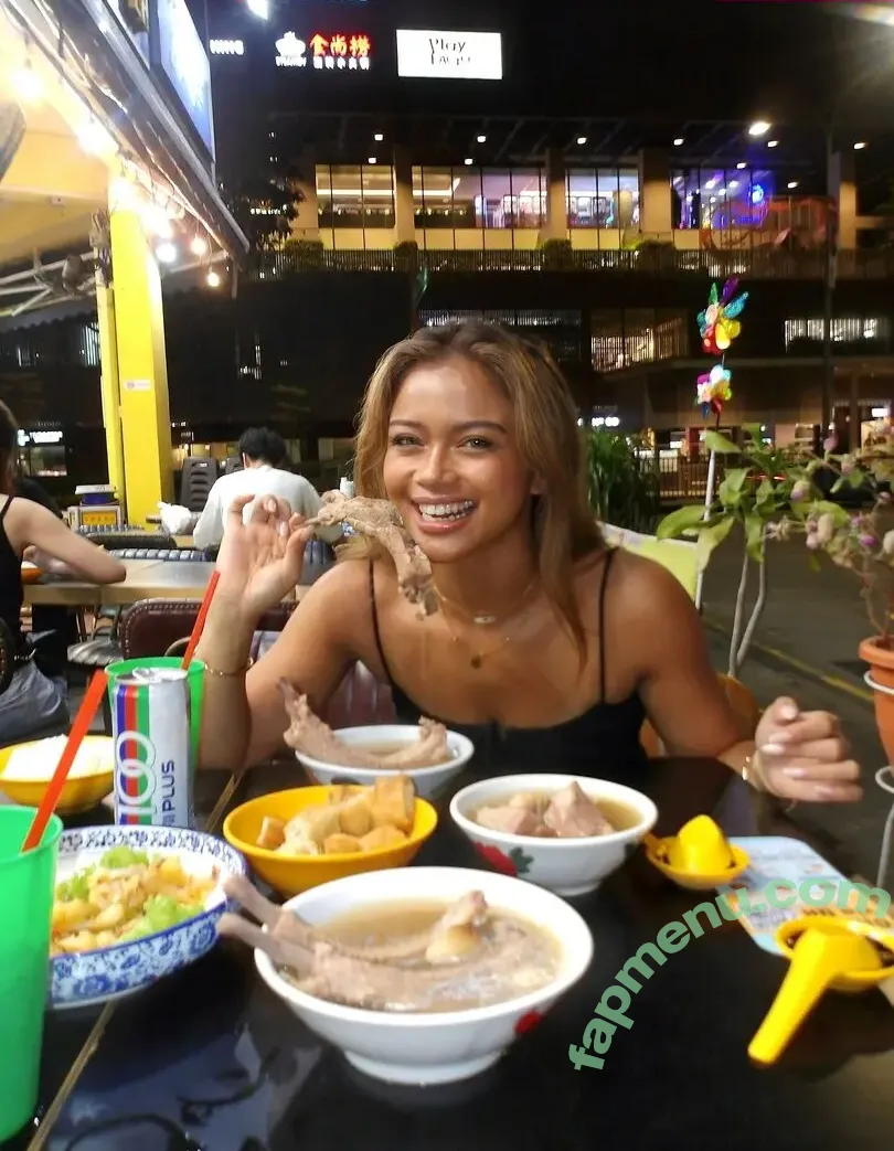 Bianca Bustamante nude photo #0206 (Racerbia)