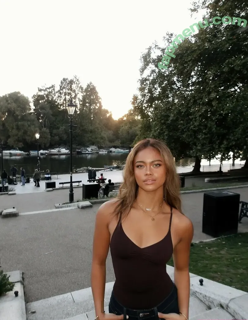 Bianca Bustamante nude photo #0209 (Racerbia)