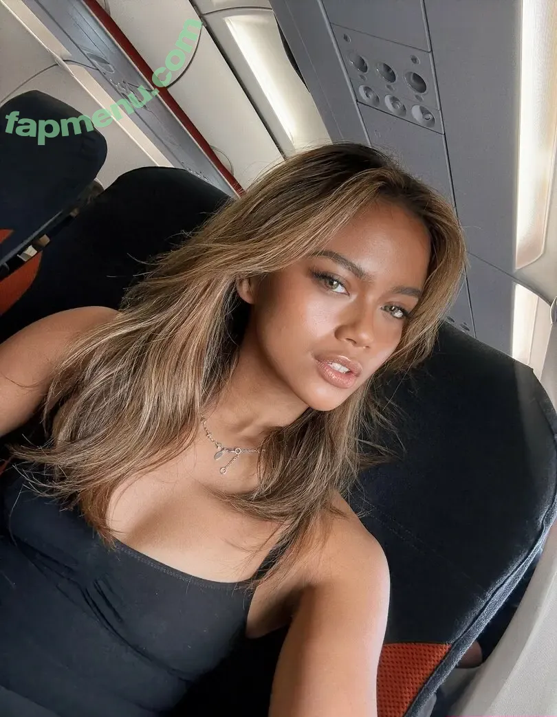 Bianca Bustamante nude photo #0211 (Racerbia)