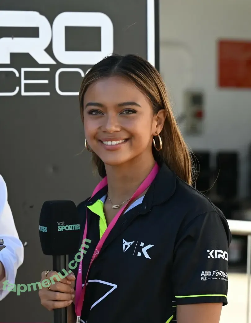 Bianca Bustamante nude photo #0213 (Racerbia)