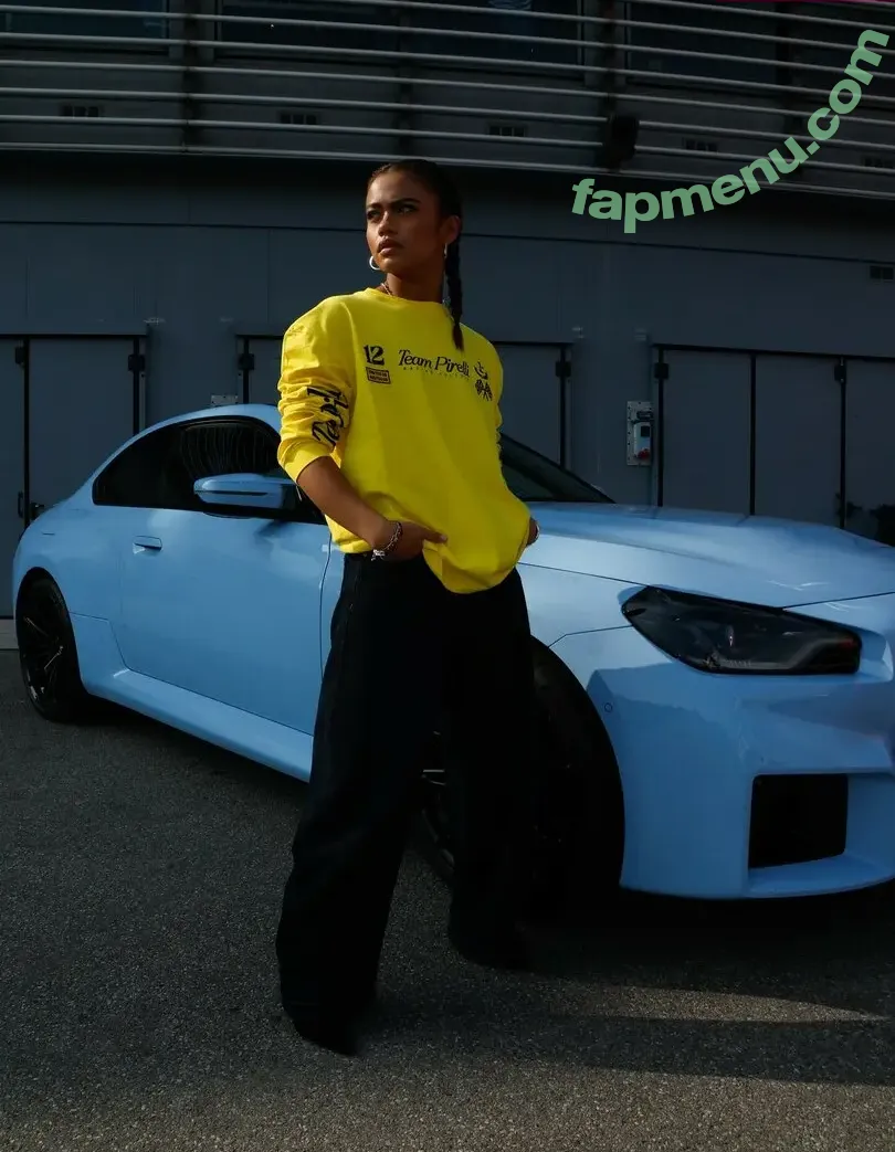 Bianca Bustamante nude photo #0217 (Racerbia)