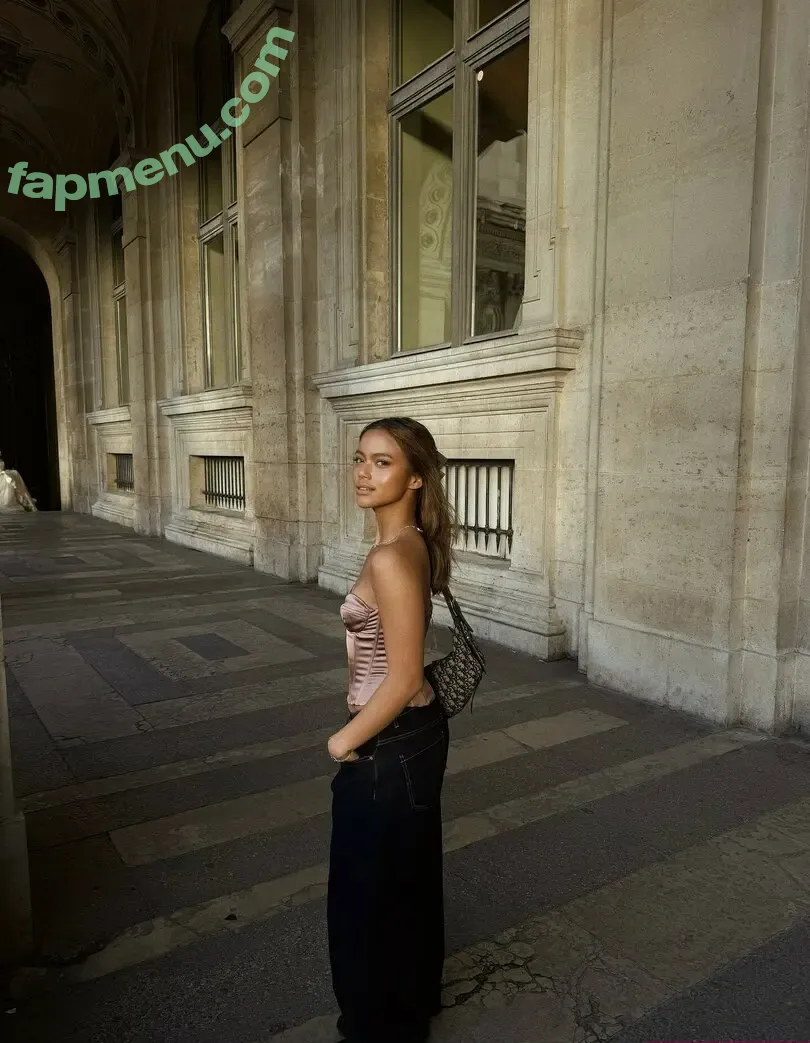 Bianca Bustamante nude photo #0224 (Racerbia)