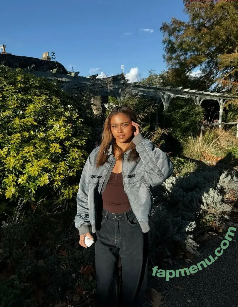 Bianca Bustamante nude photo #0259 (racerbia)