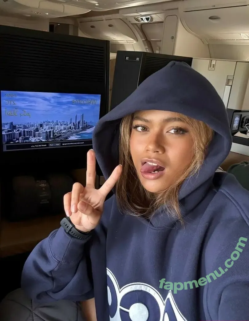 Bianca Bustamante nude photo #0260 (racerbia)