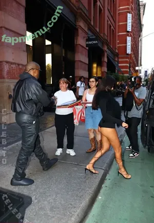 Bianca Censori / bianca.censori_official nude photo #2020