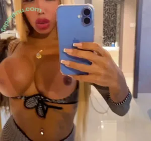 Bianca Ferraz / BiancaferrazTS / biaferraz nude photo #0022