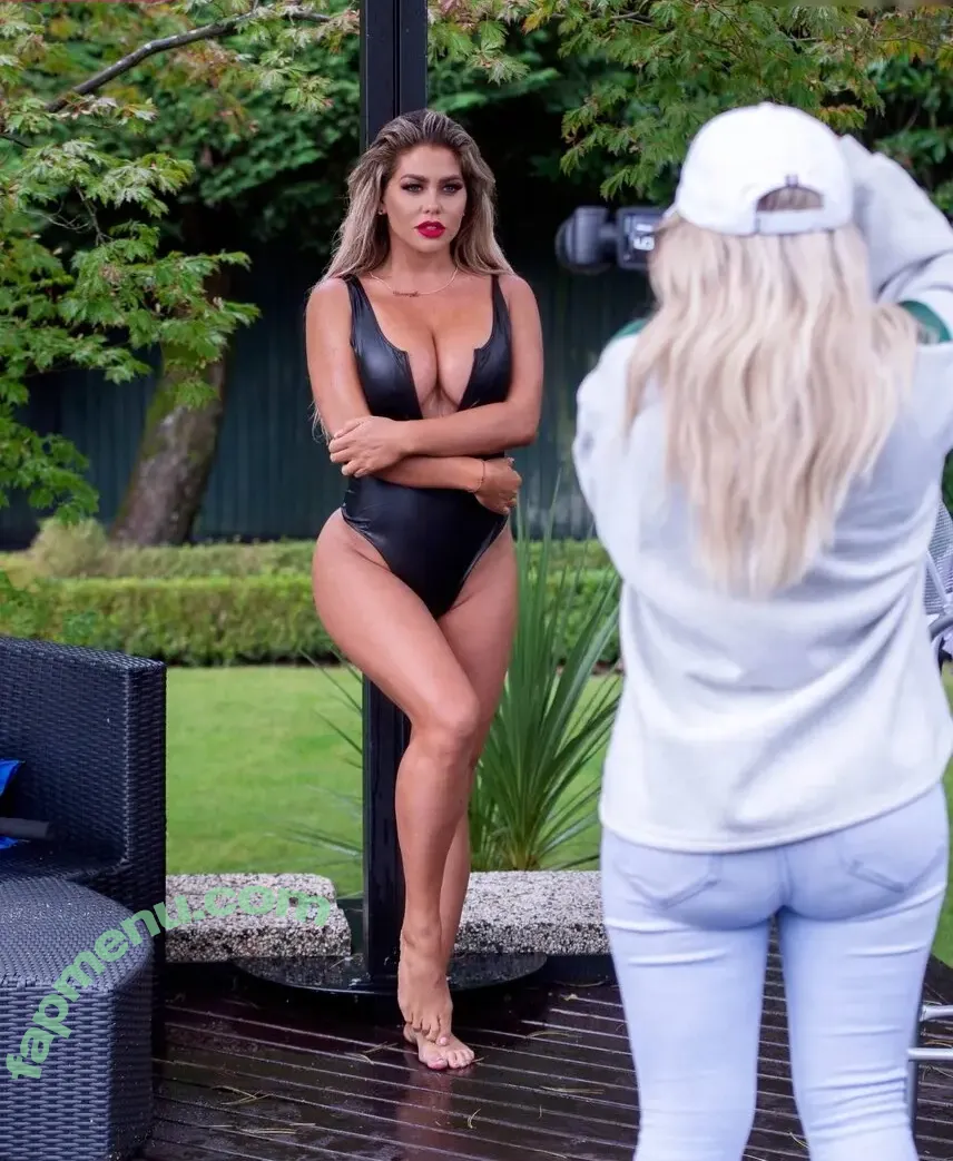 Bianca Gascoigne nude photo #0044 (biancagascoigne / biancagascoigne1)