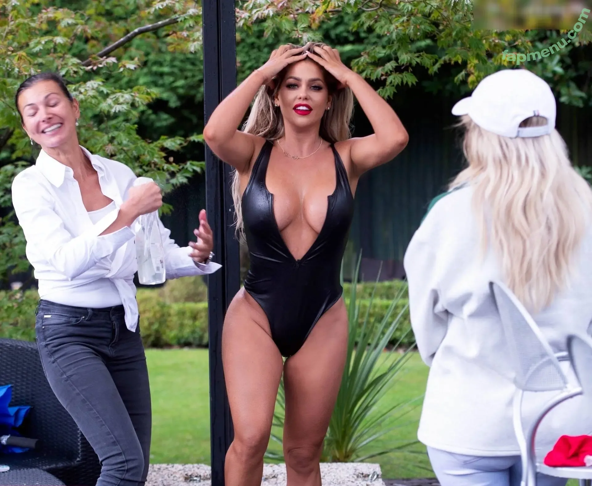 Bianca Gascoigne nude photo #0047 (biancagascoigne / biancagascoigne1)