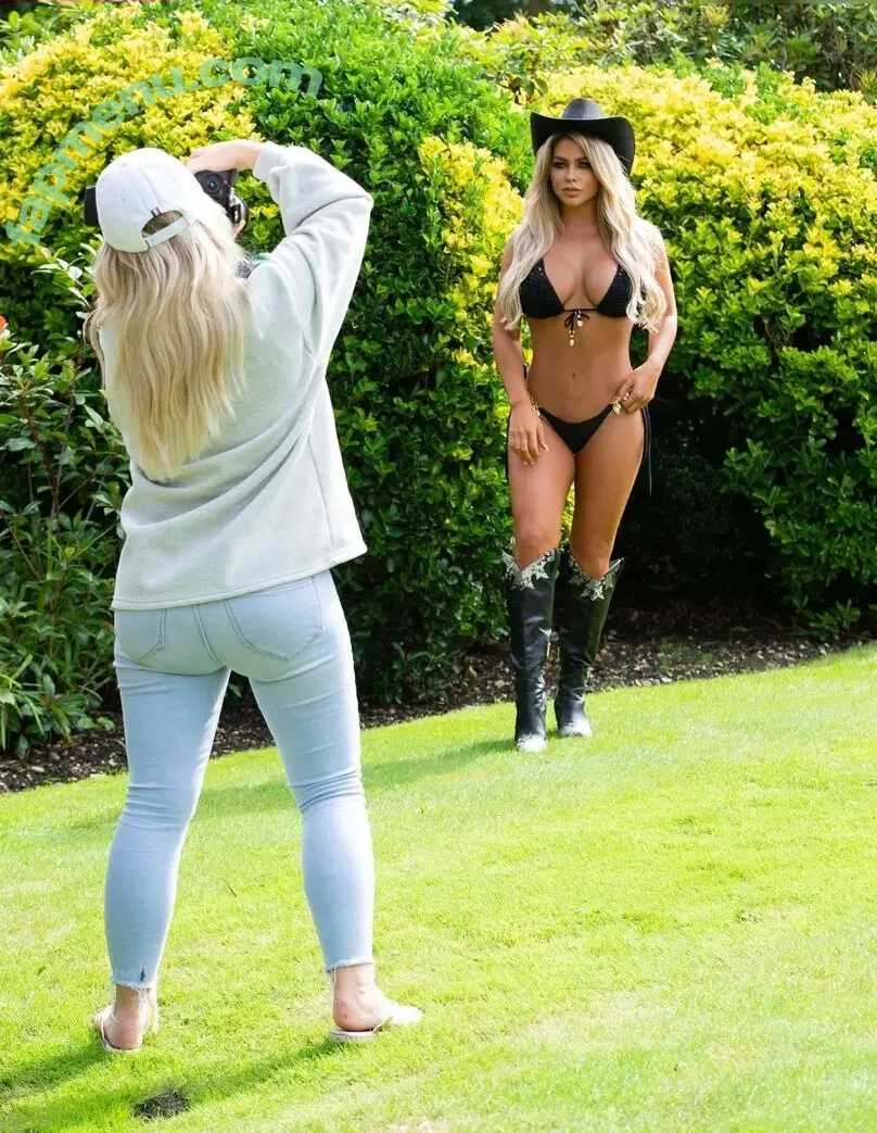 Bianca Gascoigne nude photo #0055 (biancagascoigne / biancagascoigne1)