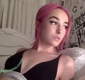  nude photo #0005