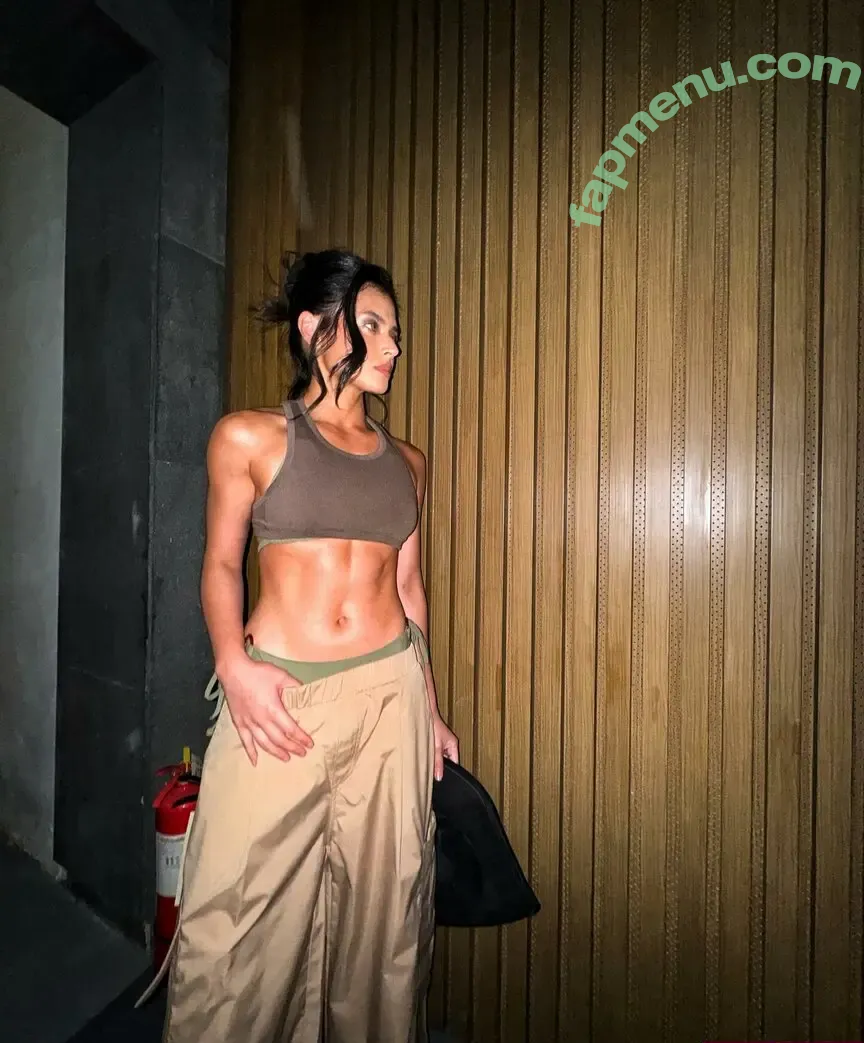 Bianca Umali nude photo #0010 (Bianca Umali)