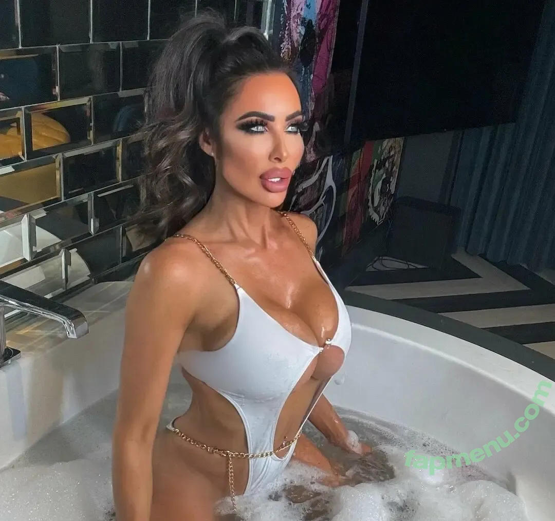 biancalabomb nude photo #0096 (itsbiancaofficial)