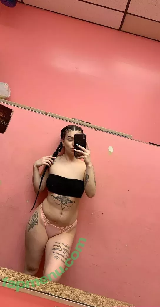 biancasthroat nude photo #0030 (biancasthroat_)