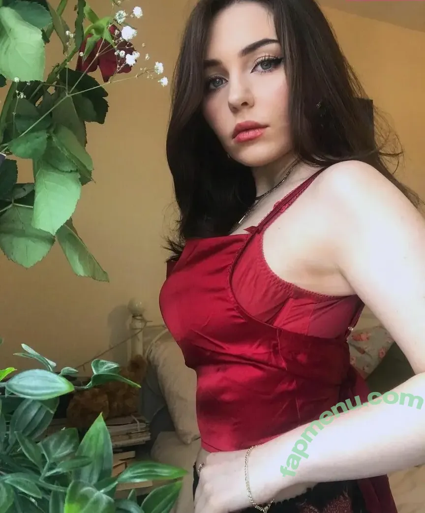 Bibi Lucille nude photo #0054 (Bibi_lucille / bibischouten)