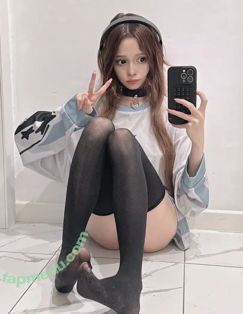 bibsye nude photo #0188 (Howllin / ohboybibs)