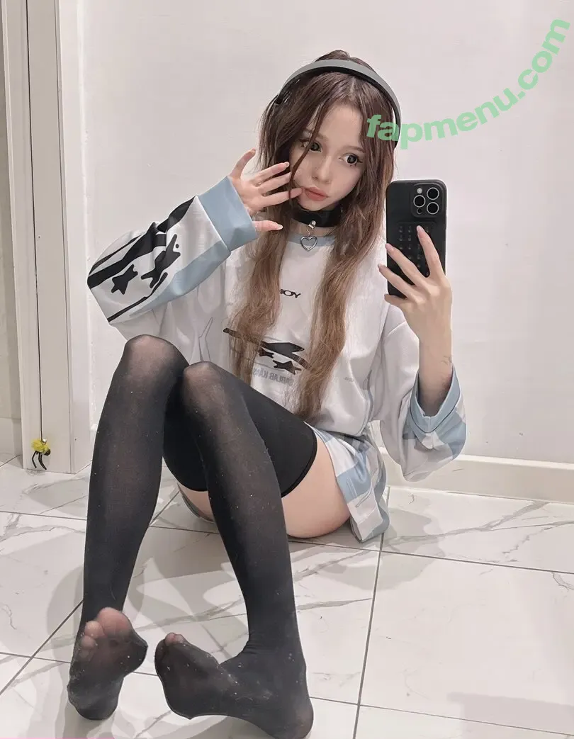 bibsye nude photo #0191 (Howllin / ohboybibs)