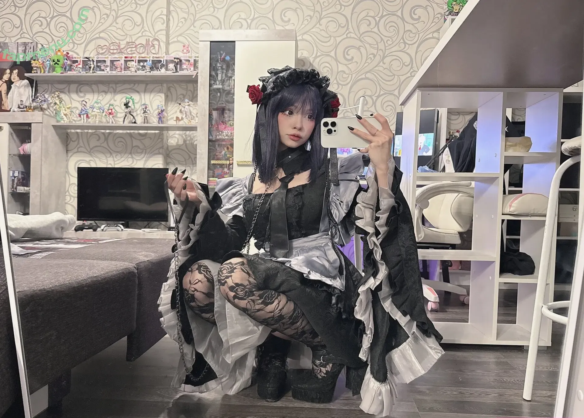 bibsye nude photo #0229 (Howllin / ohboybibs)