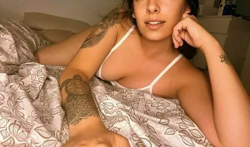 bichota69sexting / 69_bichota / adaharavip / kyliestepsister nude photo #0326