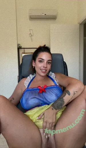 bichota69sexting / 69_bichota / adaharavip / kyliestepsister nude photo #0930