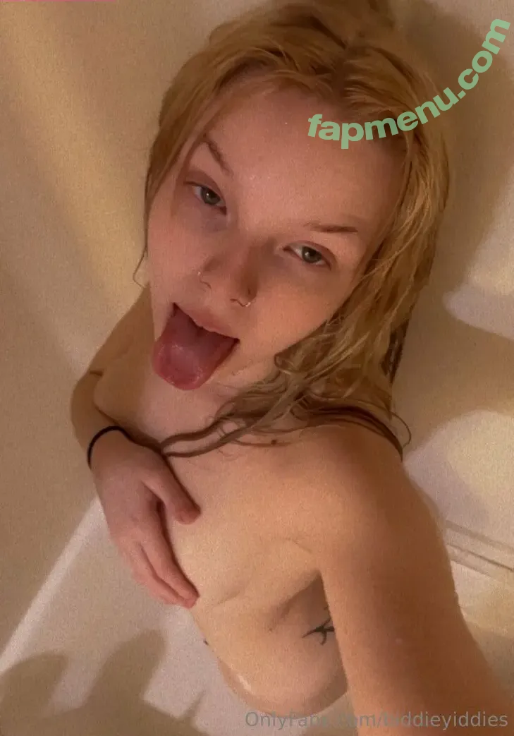 biddieyiddies nude photo #0013 (biddieyiddies)