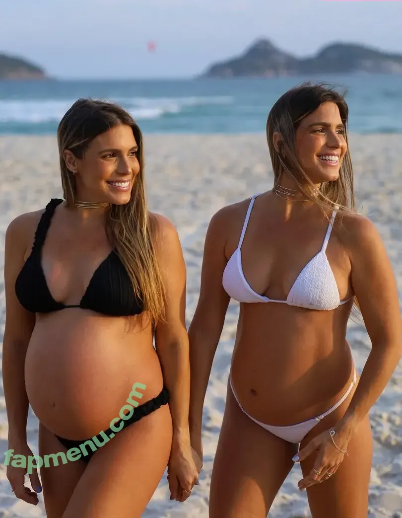 Bie & Branca Feres nude photo #0144 (Gêmeas do Nado Sincronizado / biaebrancaferes)