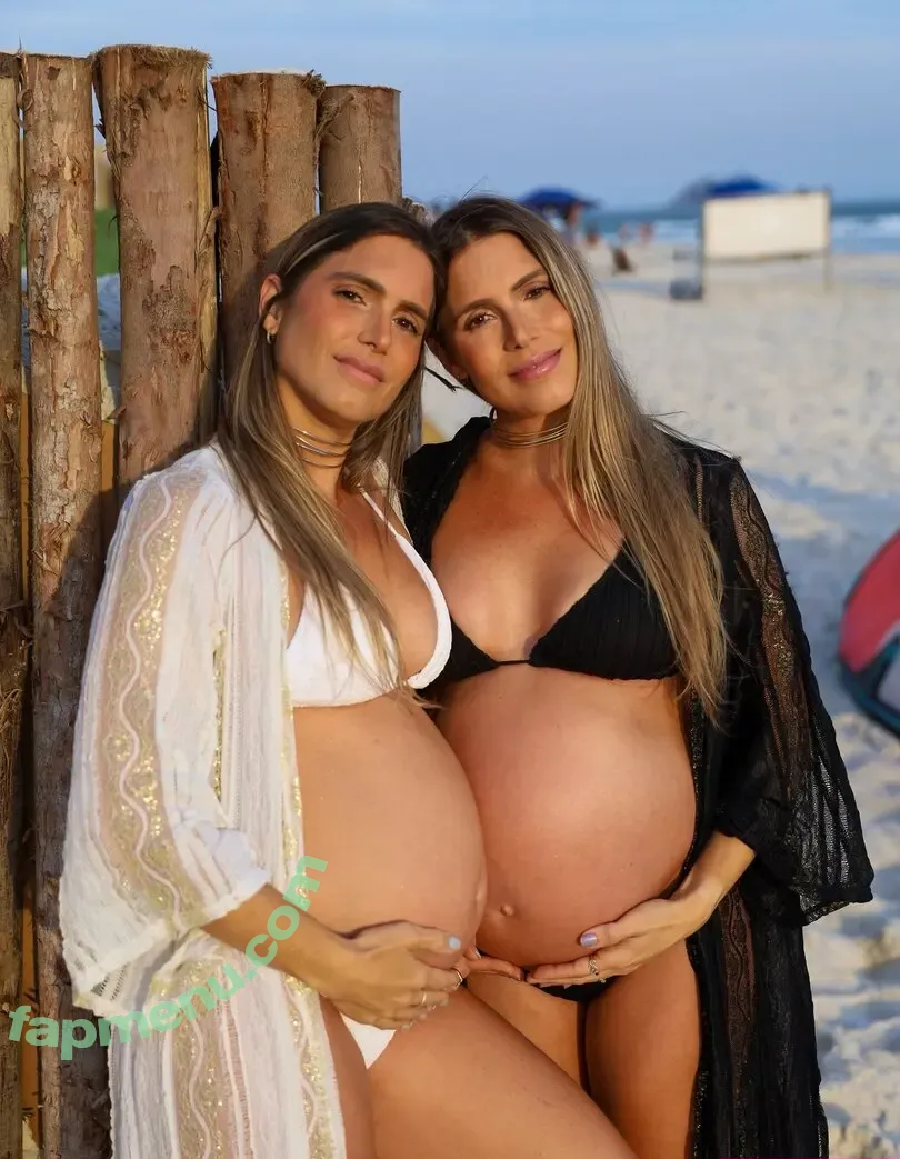 Bie & Branca Feres nude photo #0146 (Gêmeas do Nado Sincronizado / biaebrancaferes)