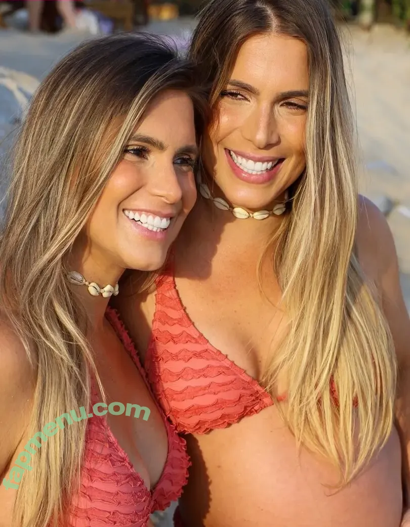 Bie & Branca Feres nude photo #0149 (Gêmeas do Nado Sincronizado / biaebrancaferes)