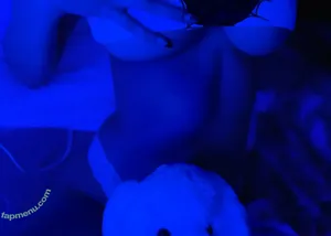  nude photo #0004