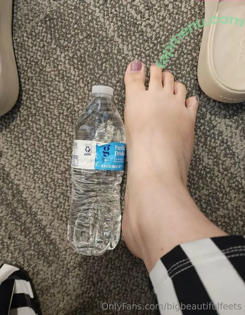 bigbeautifulfeets nude photo #0018 (bigbeautifulfeets)