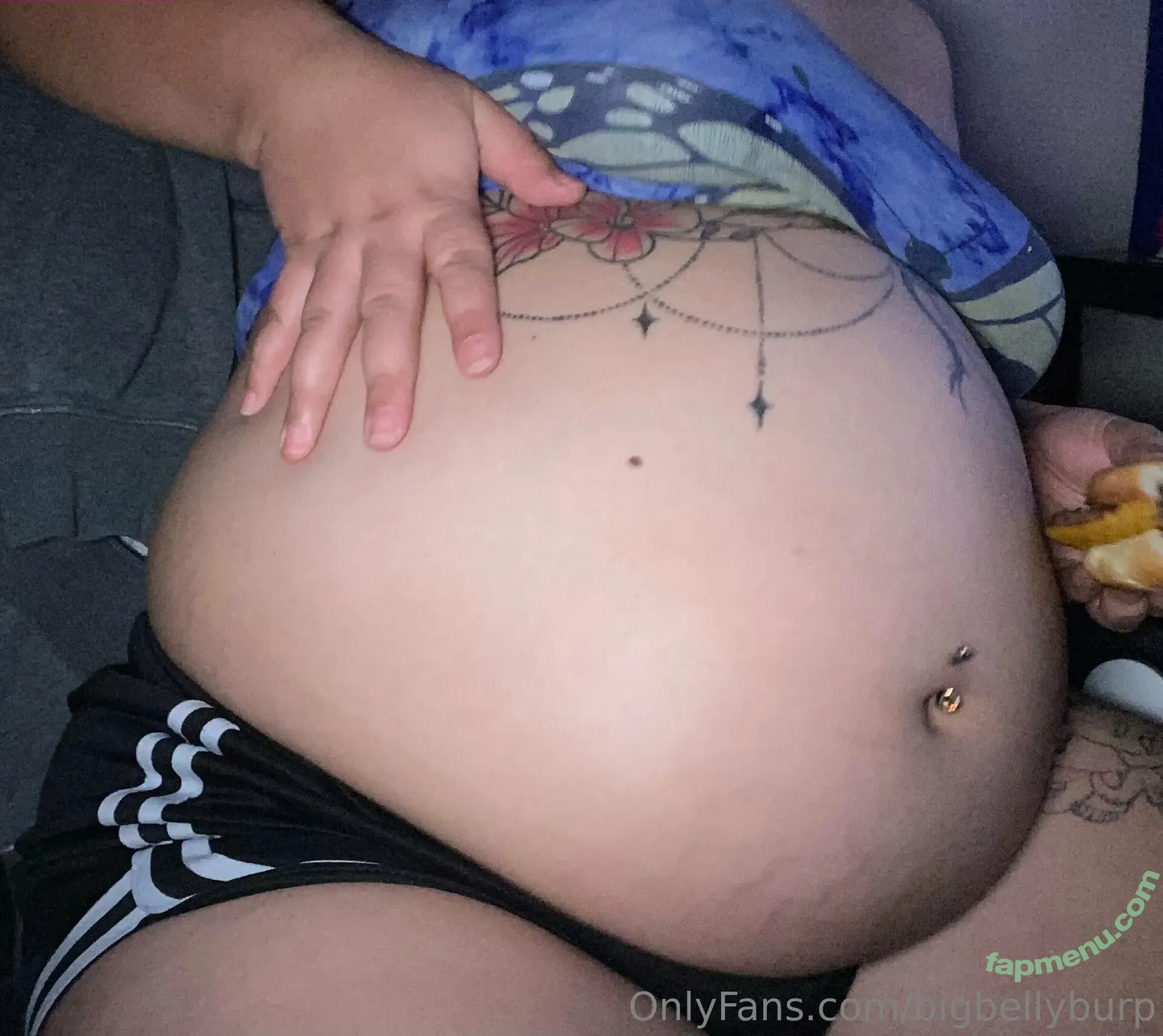 bigbellyburp nude photo #0005 (bigbellyburp)