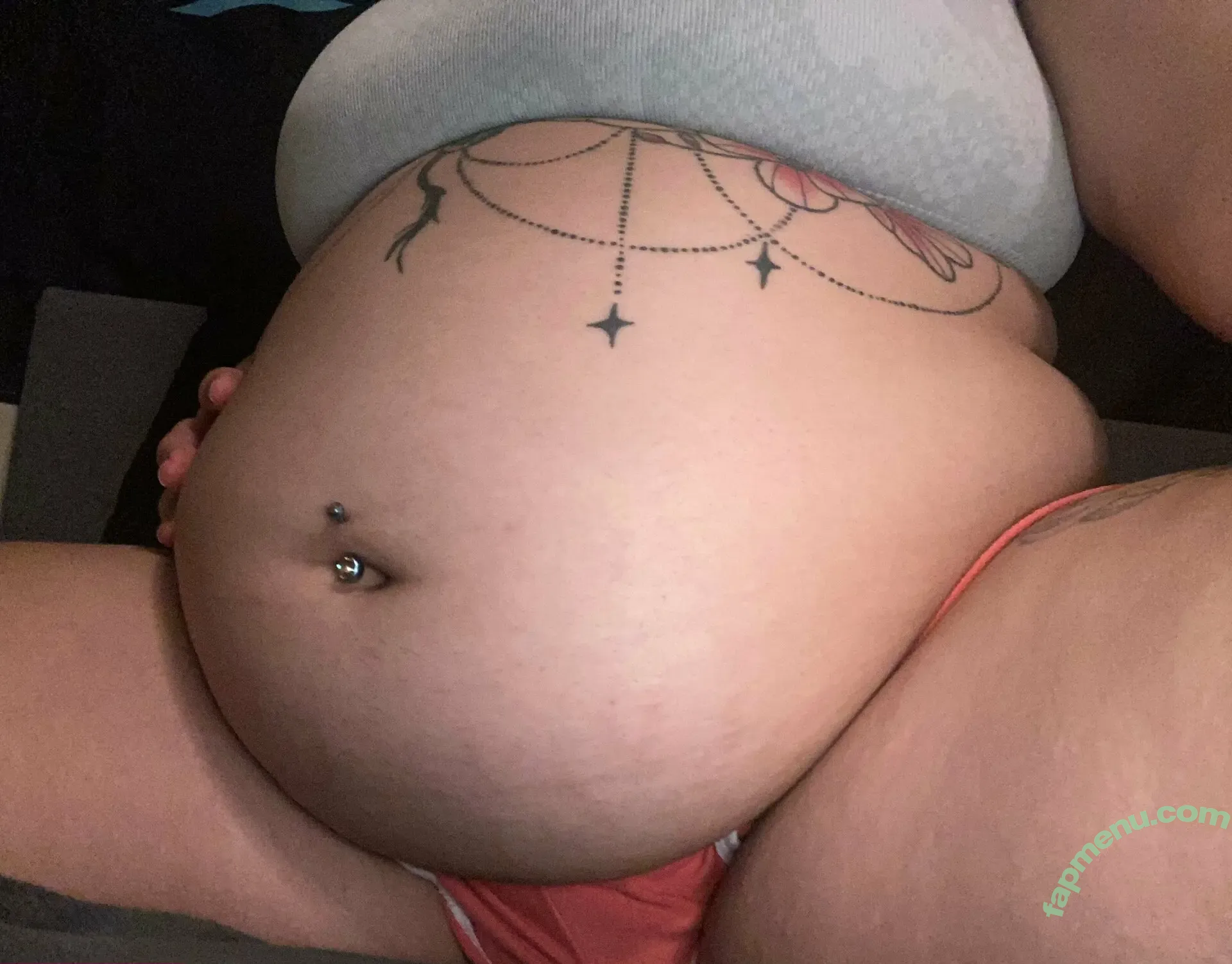 bigbellyburp nude photo #0012 (bigbellyburp)