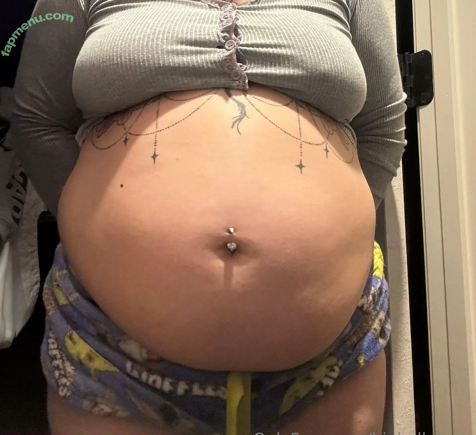 bigbellyburp nude photo #0070 (bigbellyburp)