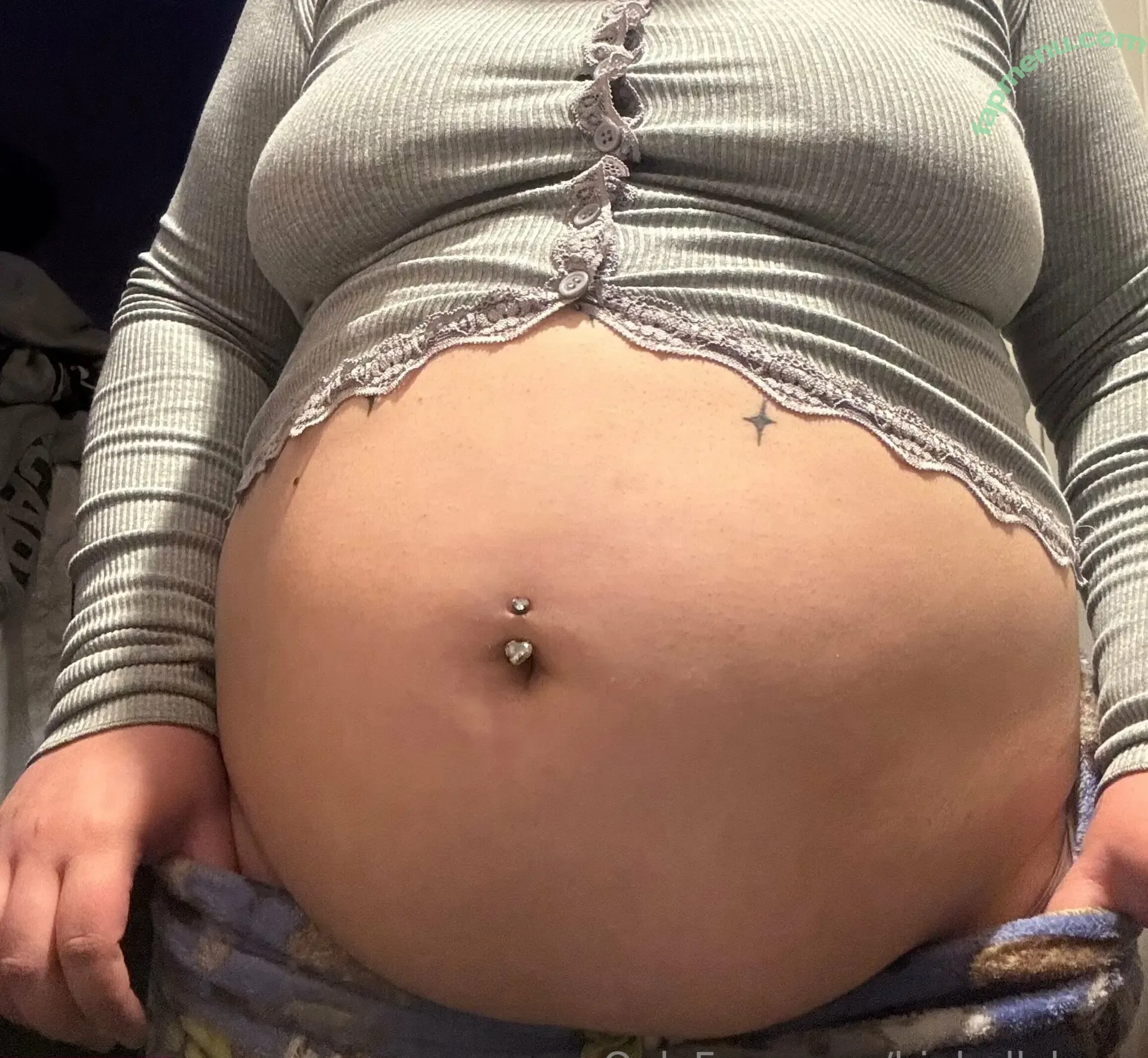 bigbellyburp nude photo #0071 (bigbellyburp)