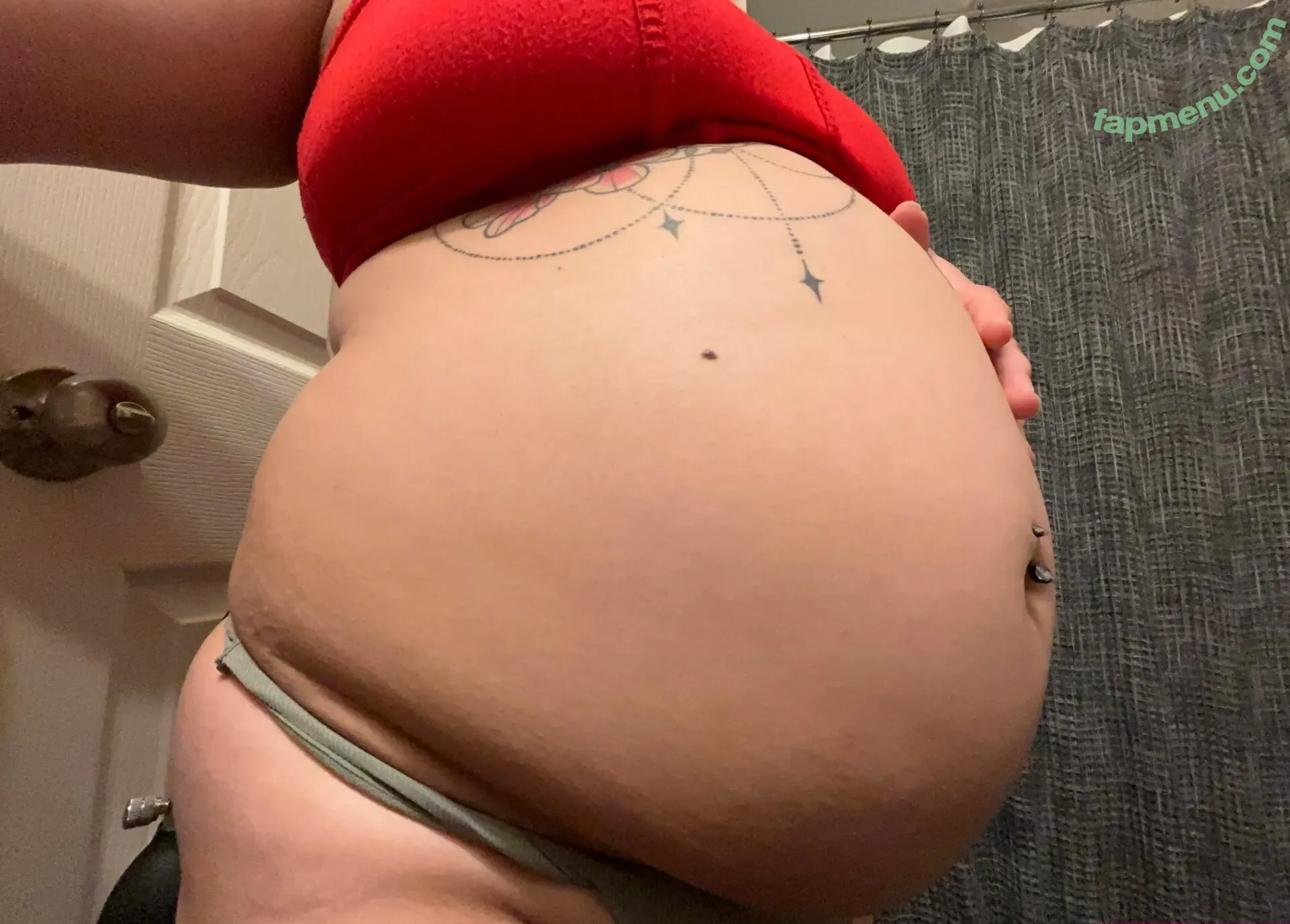 bigbellyburp nude photo #0119 (bigbellyburp)