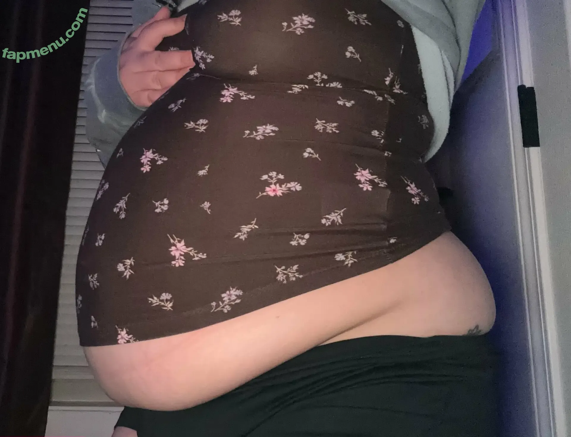 bigbellyburp nude photo #0174 (bigbellyburp)
