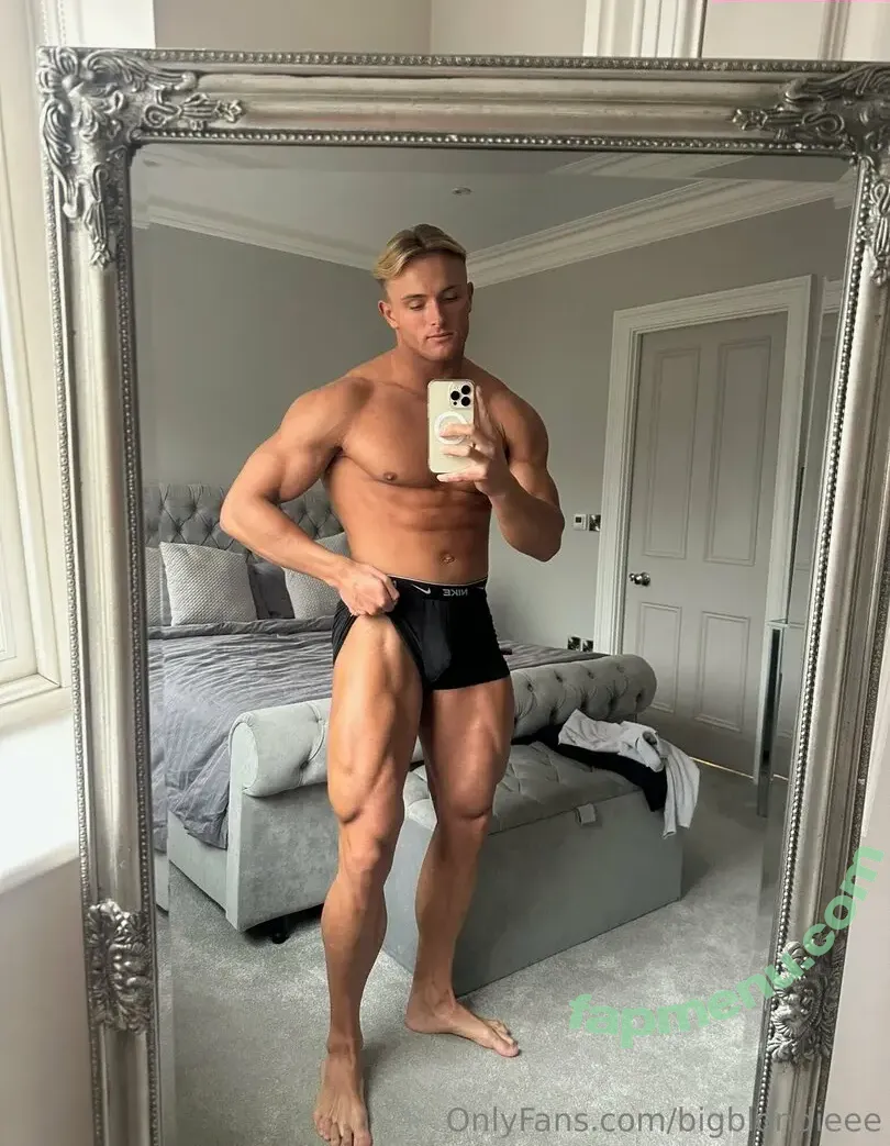 bigblondieee nude photo #0003 (bigblondehair)