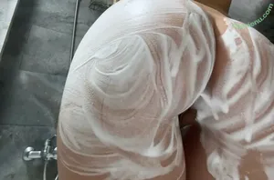 Bigbooty.ava / Avabigbooty20 nude photo #0008