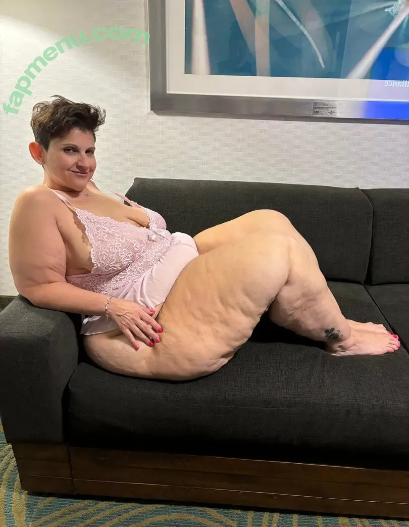 bigbootyasshley nude photo #0308 (the_real_bigbootyasshley)