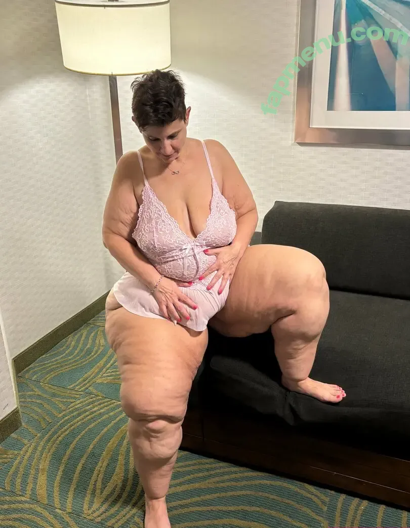 bigbootyasshley nude photo #0317 (the_real_bigbootyasshley)