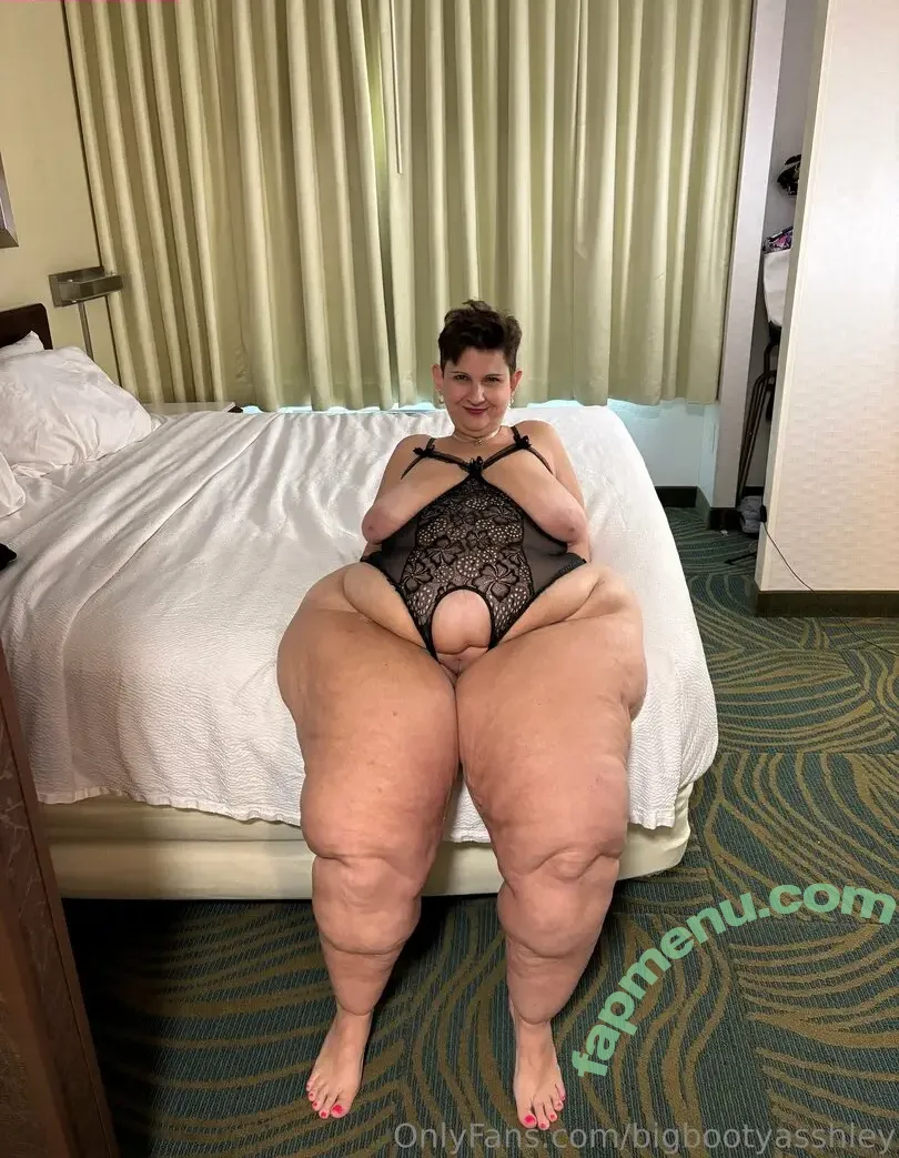 bigbootyasshley nude photo #0354 (the_real_bigbootyasshley)