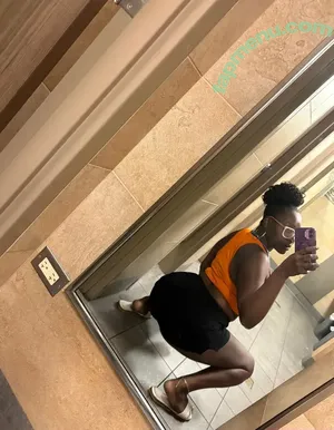bigbootyshayyy / obeyshay nude photo #0038
