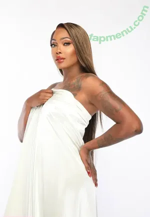 bigbugotti / theebrandybugotti nude photo #0012