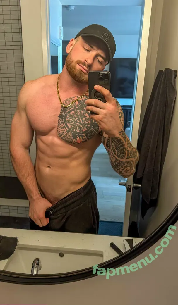 bigdaddygrif nude photo #0001 (bigdaddygrif_)