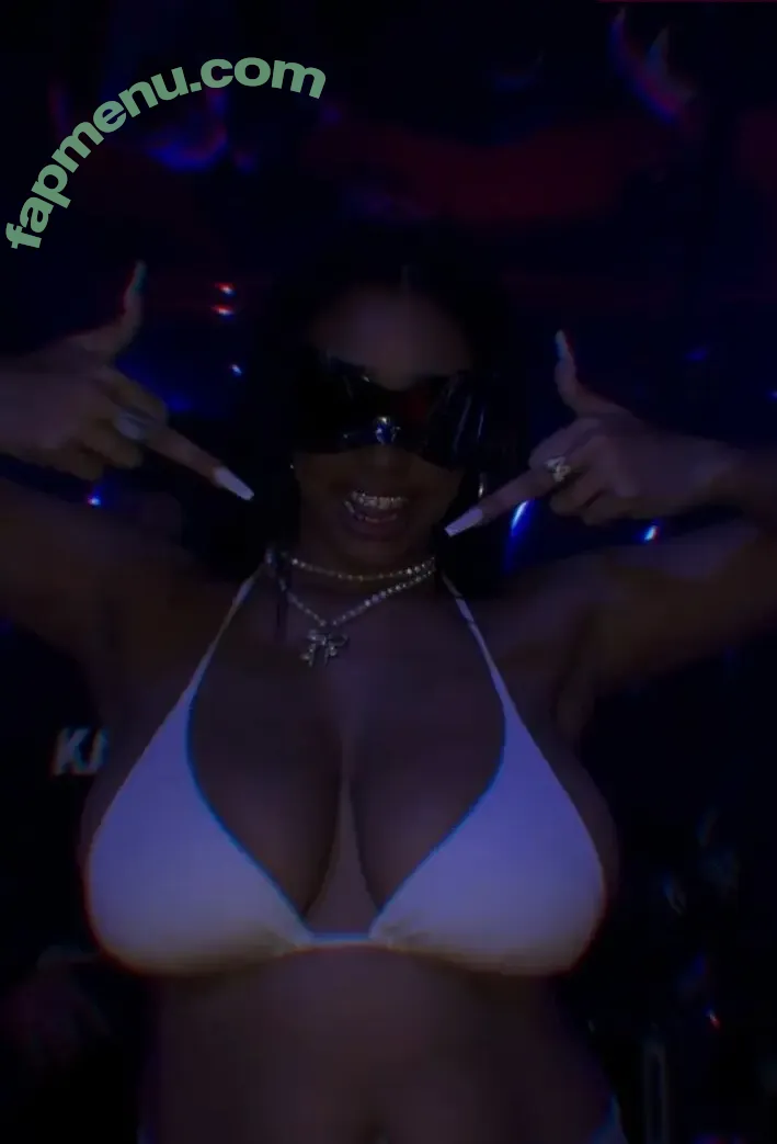 Bigdiamondgirl, nude photo #0115 (BigDD / Heyitsdiamondbaby / bigdiamondgirl)