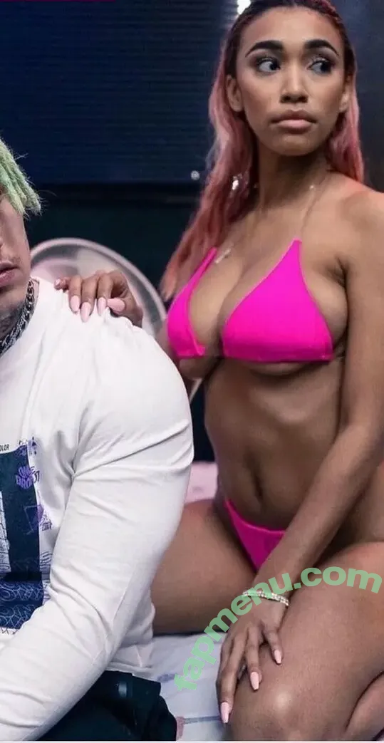 Bigdiamondgirl, nude photo #0172 (BigDD / Heyitsdiamondbaby / bigdiamondgirl)