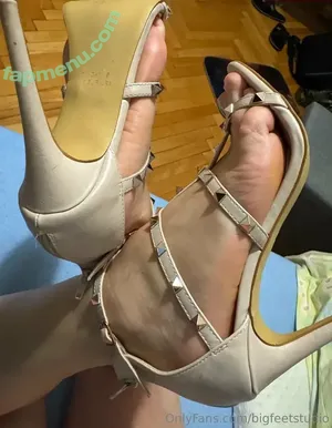bigfeetstudio / reel nude photo #0011