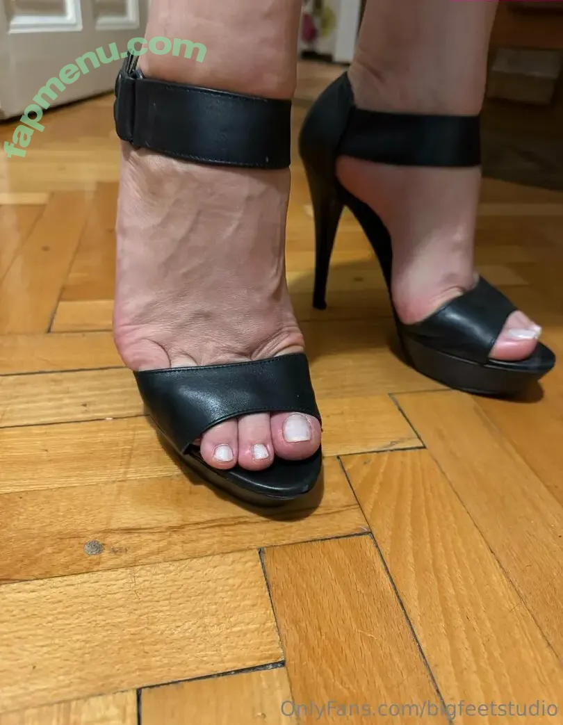 bigfeetstudio nude photo #0028 (reel)