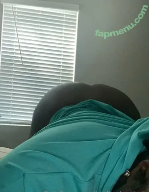  nude photo #0002