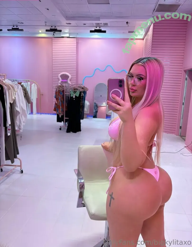 bigkylitaxo nude photo #0049 (bigkylita / bigkylita_)