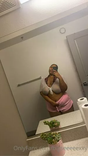 bigseeeeexxy / bigseeeeeexxy nude photo #0102